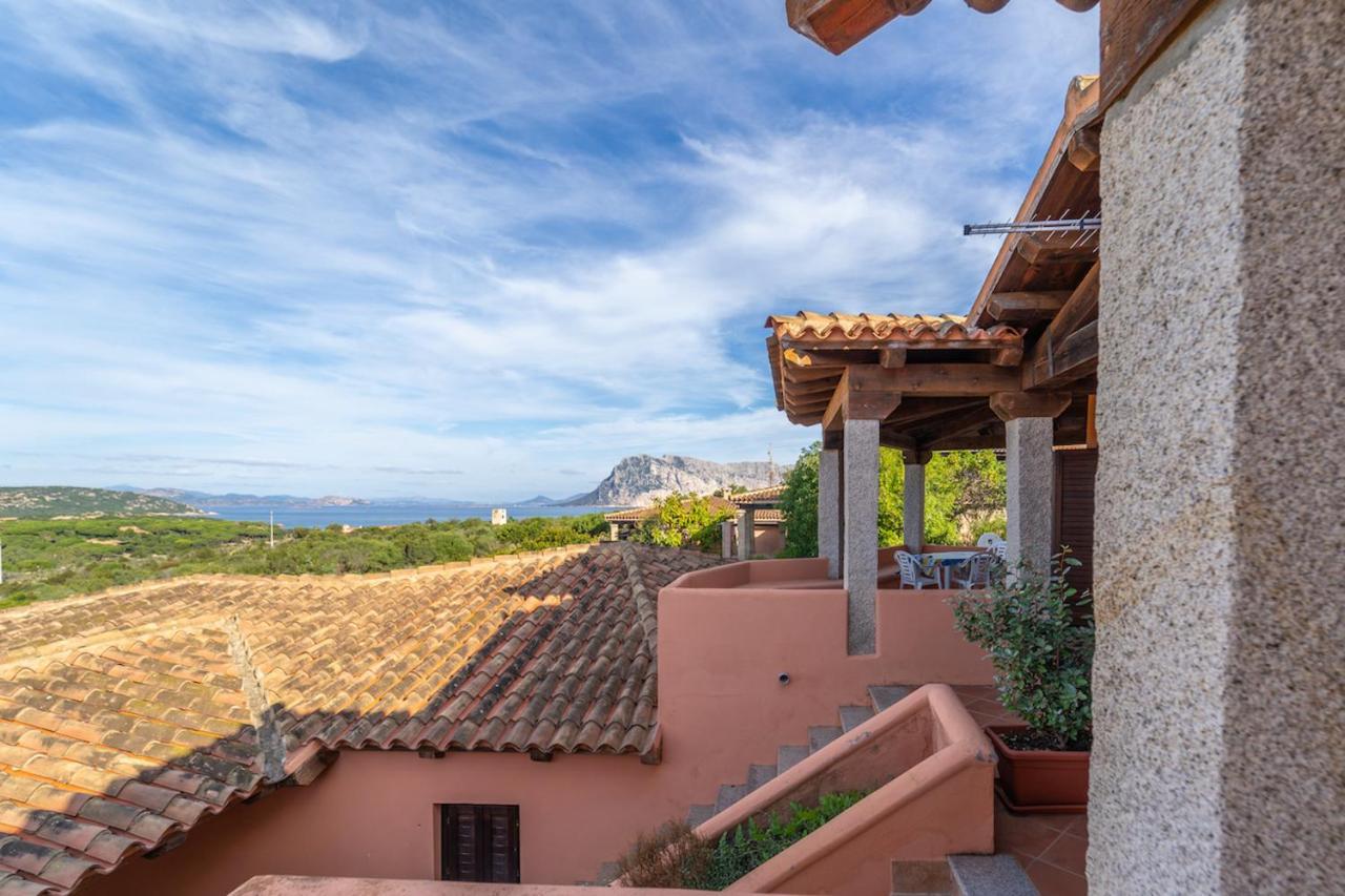 Iss Travel, Panoramic Coda Cavallo Cottages - 10 Km From San Teodoro سان تيودورو المظهر الخارجي الصورة
